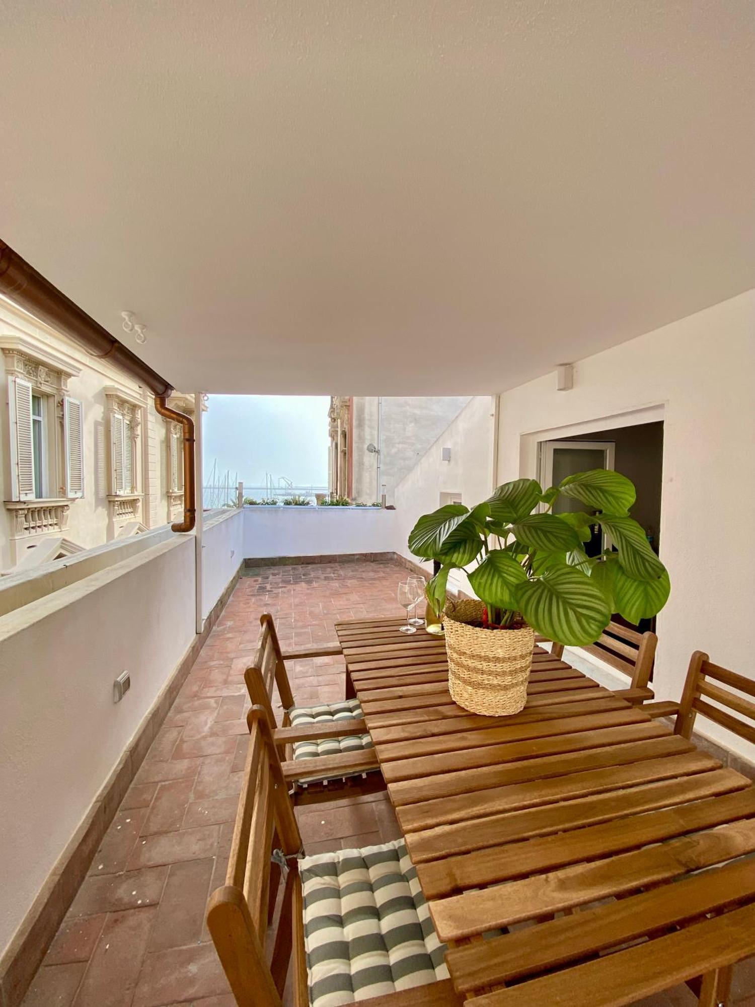 Vicomillesuites קליארי מראה חיצוני תמונה